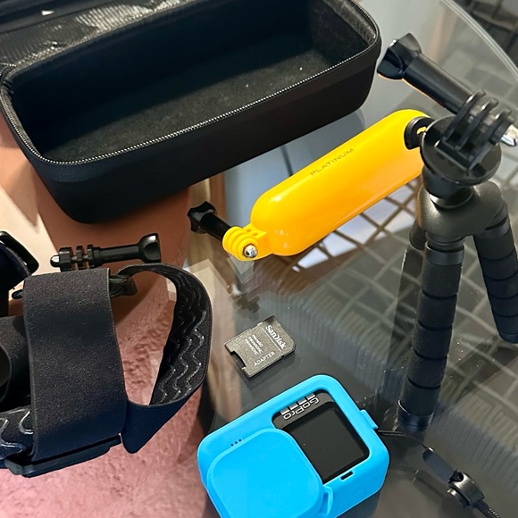 GoPro Hero Camera - Picture 4 of 4